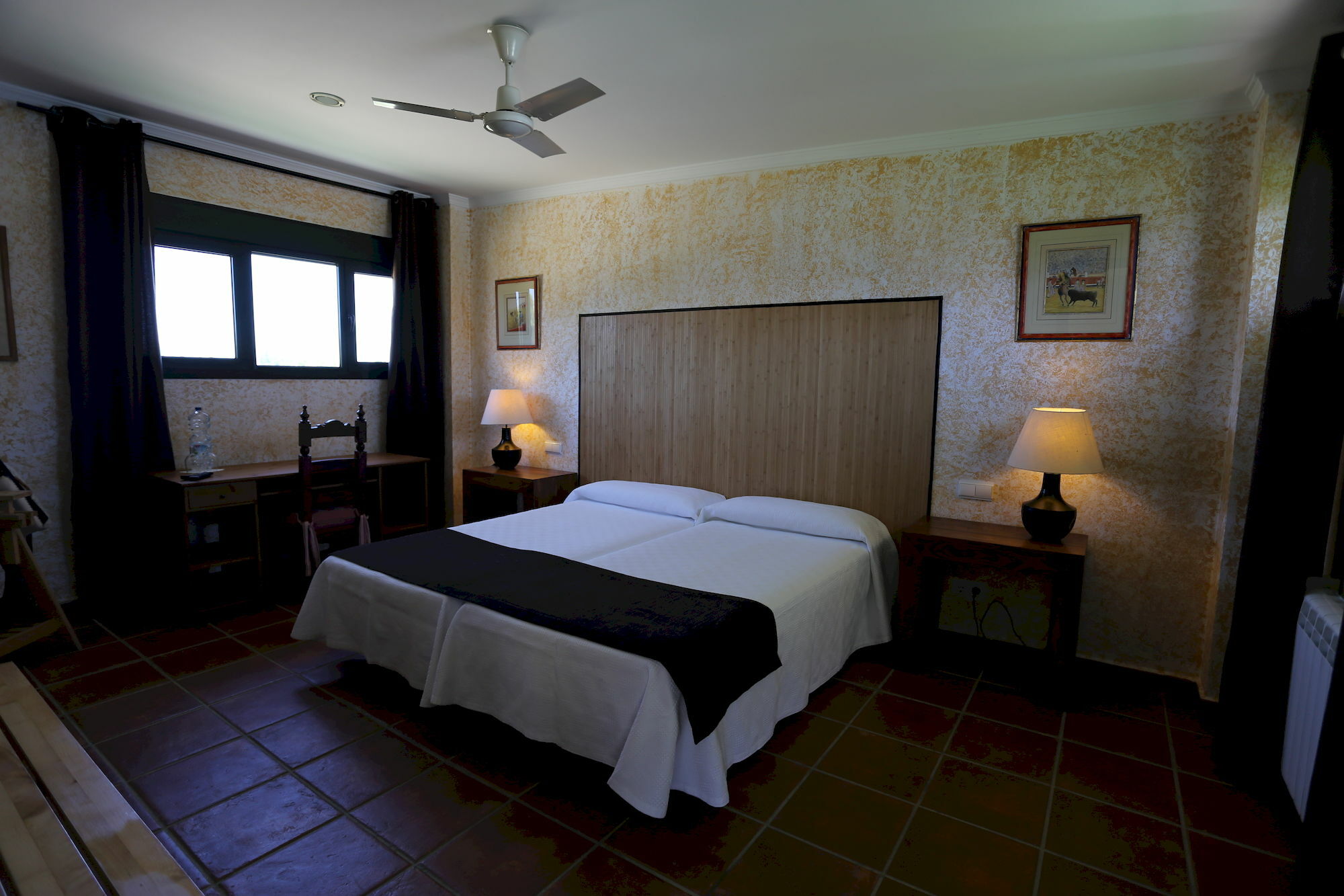 Bed and Breakfast El Celemin De Conil Коніль-де-ла-Фронтера Екстер'єр фото